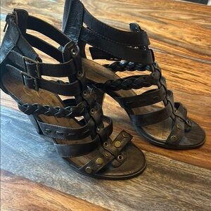 Women's gladiator style Sandals